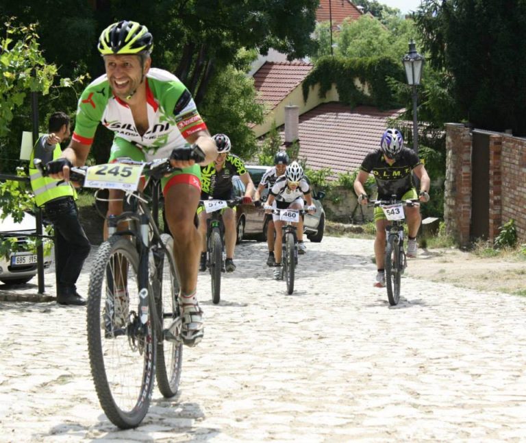 Běh přes Vorlíky + Šumavský MTB Maraton + Krakonošův cyklomaraton …